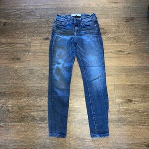 Hidden Jeans size 25 skinny jeans
